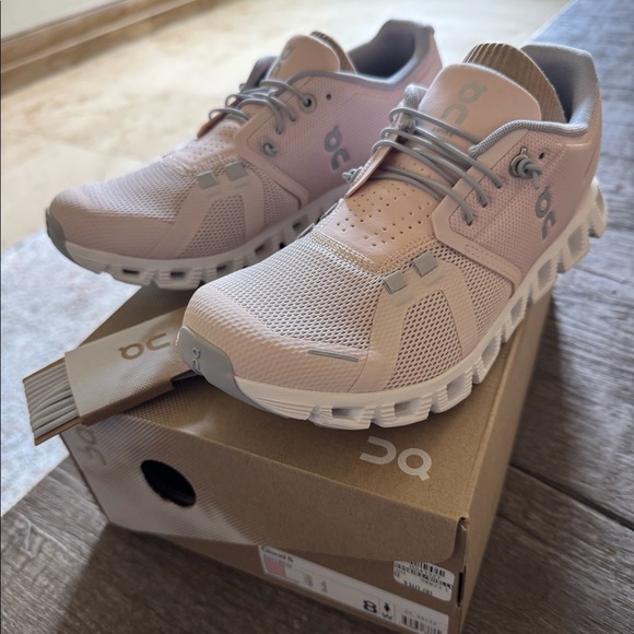 On Running Cloud 5 - Picture 2 of 5